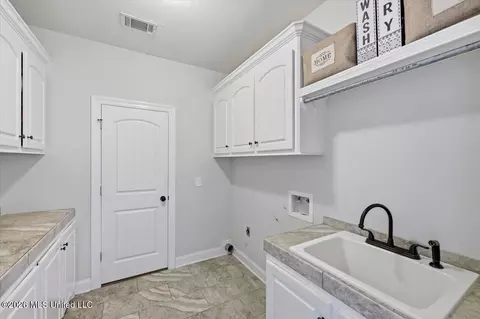 142 Western Ridge Cir, Canton, MS 39046 photo 17