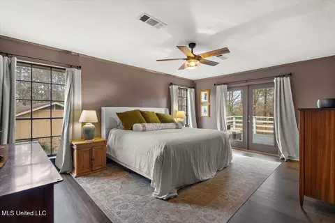 Bedroom - 231 Stonecastle Dr, Brandon, MS 39047 photo 1 of 5