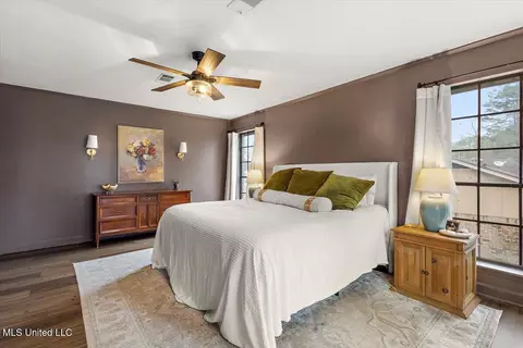 Bedroom - 231 Stonecastle Dr, Brandon, MS 39047 photo 2 of 5