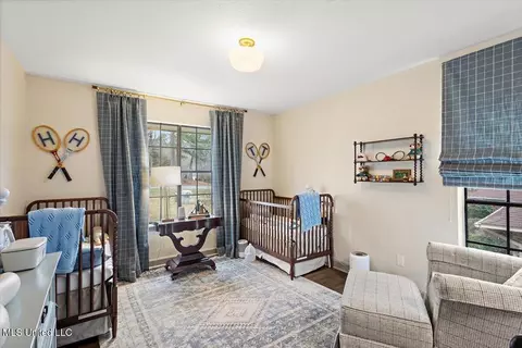 Bedroom - 231 Stonecastle Dr, Brandon, MS 39047 photo 4 of 5
