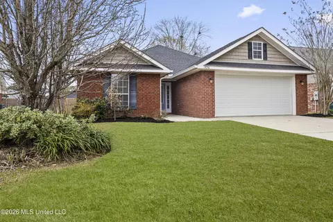 15210 Cedar Springs Dr, Biloxi, MS 39532