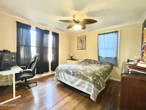 Bedroom - 4124 Griffin St, Moss Point, MS 39563 photo 3 of 7