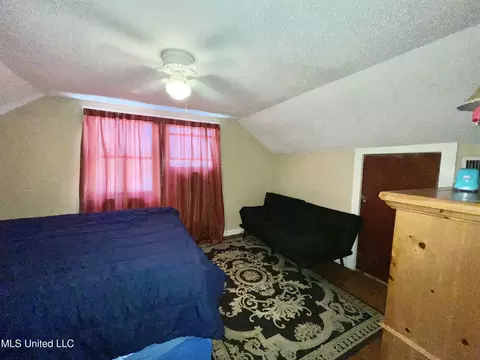 Bedroom - 4124 Griffin St, Moss Point, MS 39563 photo 5 of 7