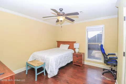 Bedroom - 516 Glensview Dr, Brandon, MS 39047 photo 5 of 6