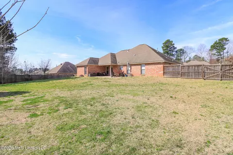 Other - 516 Glensview Dr, Brandon, MS 39047 photo 1 of 10