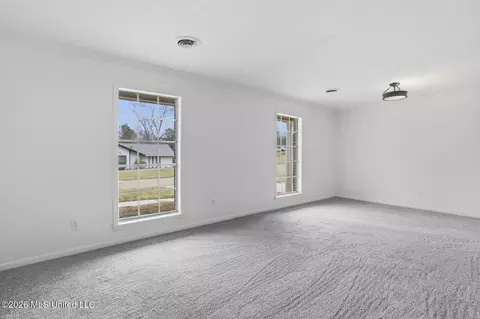 Living - 705 Pinehurst St, Clinton, MS 39056 photo 2 of 8