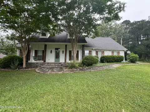 125 Woods Lake Dr, Madison, MS 39110
