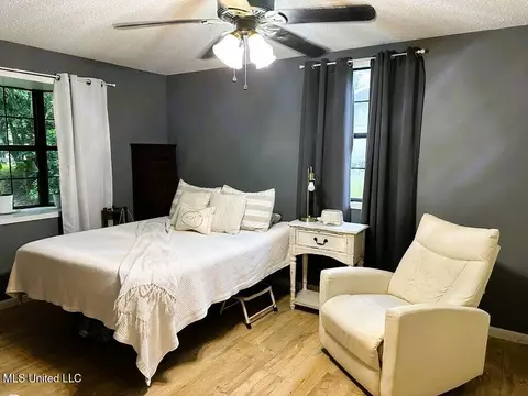 8 Chisholm Trl, Wiggins, MS 39577 photo 10