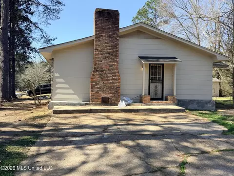 Exterior - 1514 Dorgan St, Jackson, MS 39204 photo 2 of 10