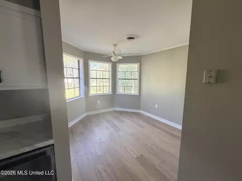 Living - 1514 Dorgan St, Jackson, MS 39204 photo 5 of 8