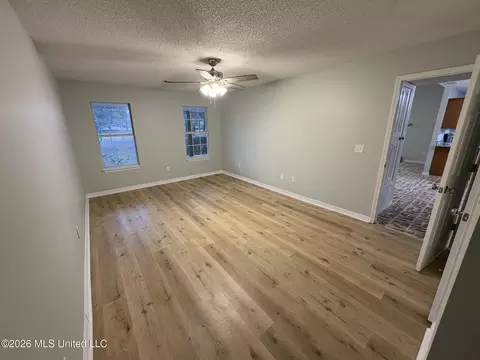 Living - 182 Blue Lakes Dr, Lucedale, MS 39452 photo 4 of 4