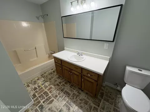 Bath - 182 Blue Lakes Dr, Lucedale, MS 39452 photo 3 of 5