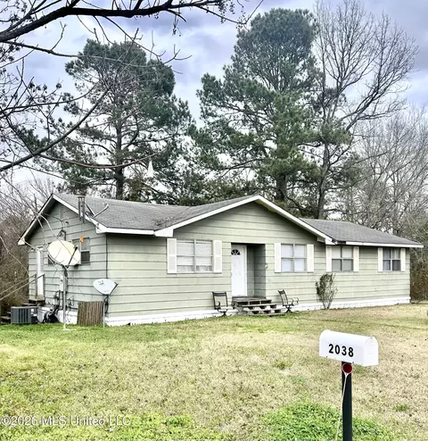 2038 Rocky Hill Rd, Wesson, MS 39191