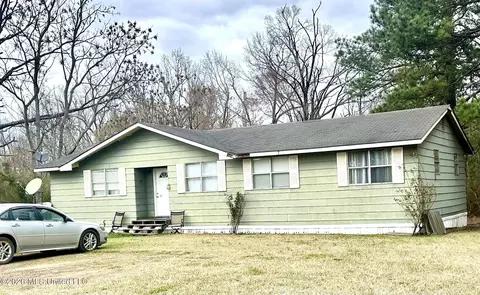 2038 Rocky Hill Rd, Wesson, MS 39191
