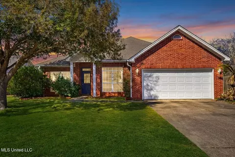 5914 Chicopee Trce, Ocean Springs, MS 39564