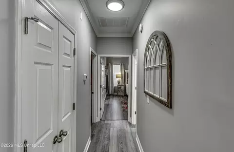 Entry Way - 202 Commonwealth Ave, Brandon, MS 39047 photo 1 of 1