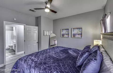 Bedroom - 202 Commonwealth Ave, Brandon, MS 39047 photo 2 of 9