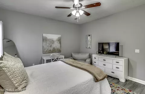 Bedroom - 202 Commonwealth Ave, Brandon, MS 39047 photo 9 of 9