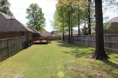 Exterior - 103 Estill Cv, Madison, MS 39110 photo 7 of 11