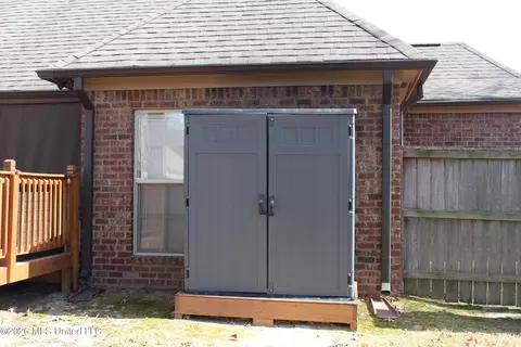 Exterior - 103 Estill Cv, Madison, MS 39110 photo 5 of 11