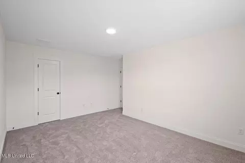 Bedroom - 902 Coahoma Ct, Nesbit, MS 38651 photo 8 of 8