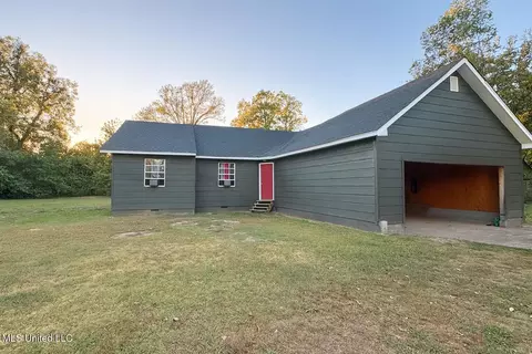 464 S Walnut St, Sumner, MS 38957
