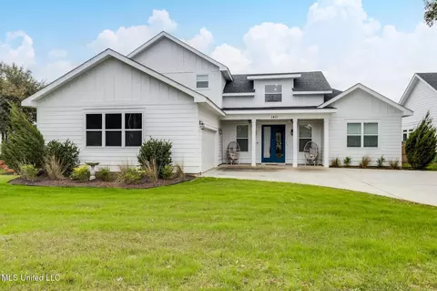 1411 2nd St, Gulfport, MS 39501