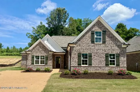13862 Molly Madeline Ln, Olive Branch, MS 38654