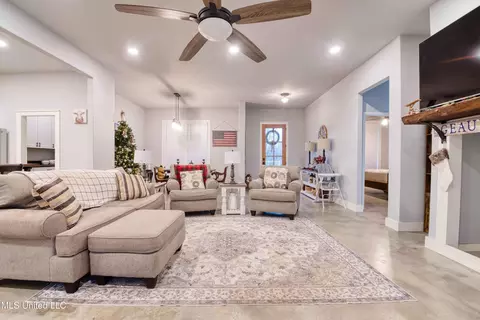 Other - 301 Summer Oaks Dr, Lamar, MS 38642 photo 6 of 9