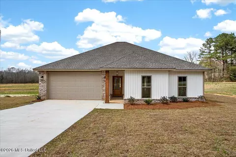 5 Bounds Rd, Sumrall, MS 39482