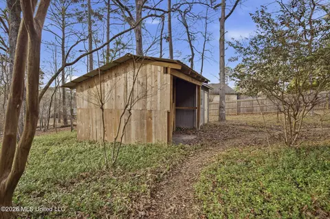 Exterior - 486 Saint Augustine Dr, Madison, MS 39110 photo 18 of 21