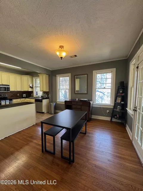 4059 Council Cir, Jackson, MS 39206 photo 7