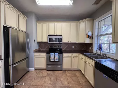 4059 Council Cir, Jackson, MS 39206 photo 10