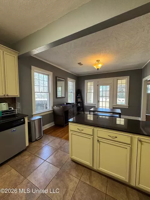 4059 Council Cir, Jackson, MS 39206 photo 14