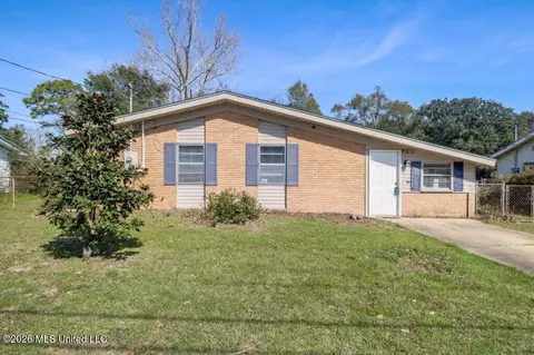 2168 Alice Dr, Biloxi, MS 39531