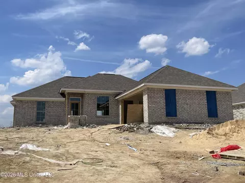 153 Madisonville Dr, Canton, MS 39046