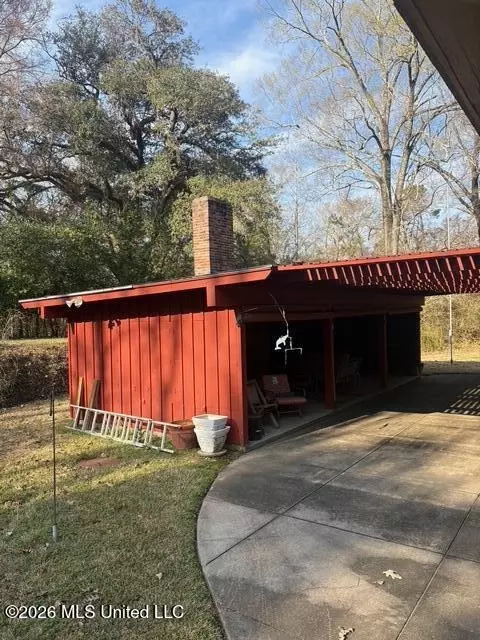 Other - 200 Gloucester Rd, Natchez, MS 39120 photo 4 of 11