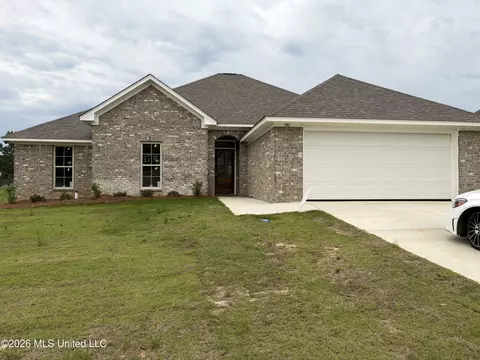 541 Patrick Farms Dr, Pearl, MS 39208