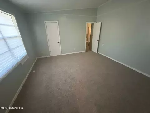 Bedroom - 1054 Matthews Ave, Jackson, MS 39209 photo 1 of 2