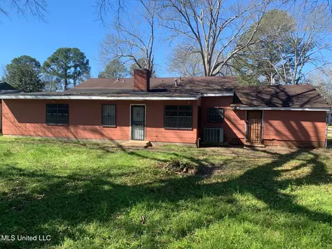 Exterior - 1054 Matthews Ave, Jackson, MS 39209 photo 1 of 1