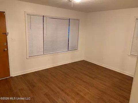 Living - 1066 Branch St, Jackson, MS 39212 photo 1 of 5