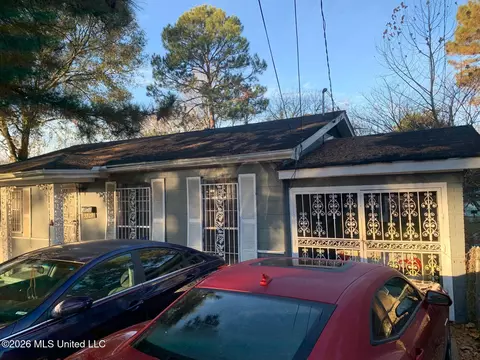 3329 Hollywood Ave, Jackson, MS 39213 photo 2