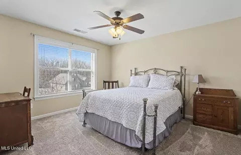Bedroom - 1884 W Keenlan Dr, Hernando, MS 38632 photo 3 of 4