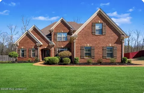 1884 W Keenlan Dr, Hernando, MS 38632