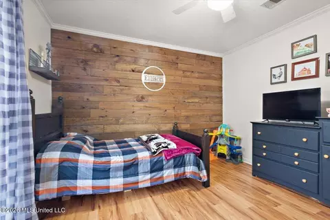 Bedroom - 939 Tenby Dr, Brandon, MS 39047 photo 5 of 5