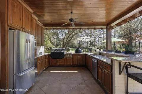 Other - 429 Cherry Hill Dr, Madison, MS 39110 photo 5 of 9