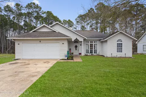 2773 Windward Dr, Gautier, MS 39553