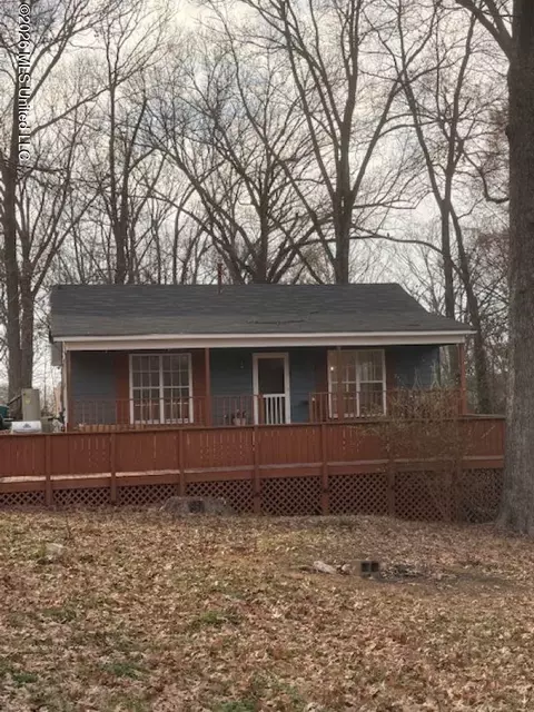 3295 N Hunter Rd, Southaven, MS 38672