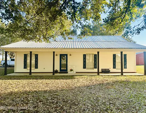 3282 Dean Nursery Rd, Lucedale, MS 39452