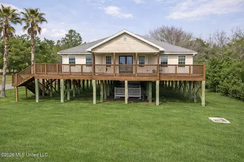 129 Marcie Dr, Long Beach, MS 39560